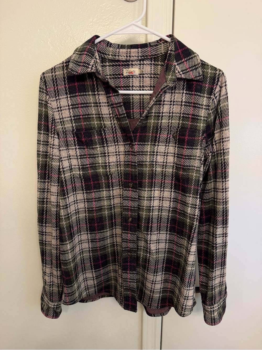 Faherty Green, Black & Pink Plaid Button-Down Shirt Women’s Small